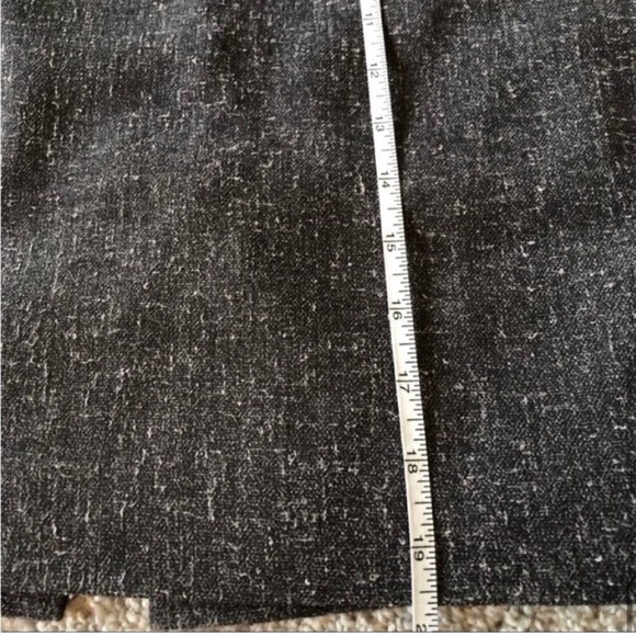 Rafaella Gray White Fleck Texture Skirt Size 4 - Picture 6 of 6